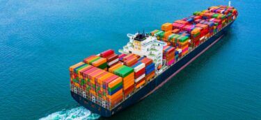 Choosing the right type of supply chain model